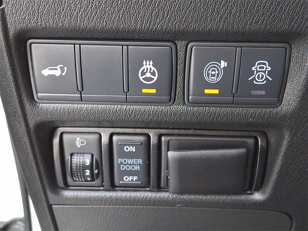 2019 Nissan Armada Platinum - Photo 25
