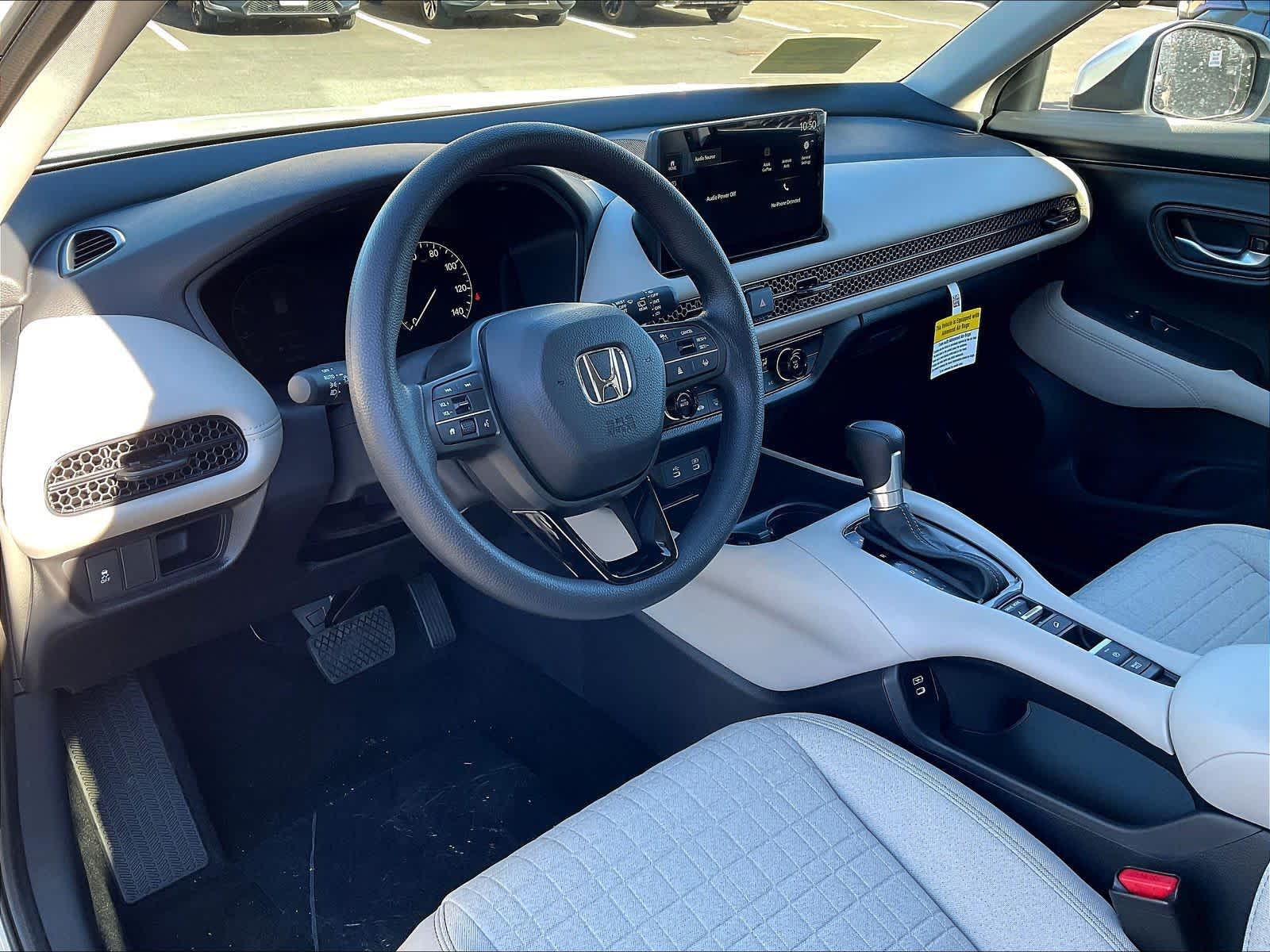 2026 Honda HR-V LX - Photo 9