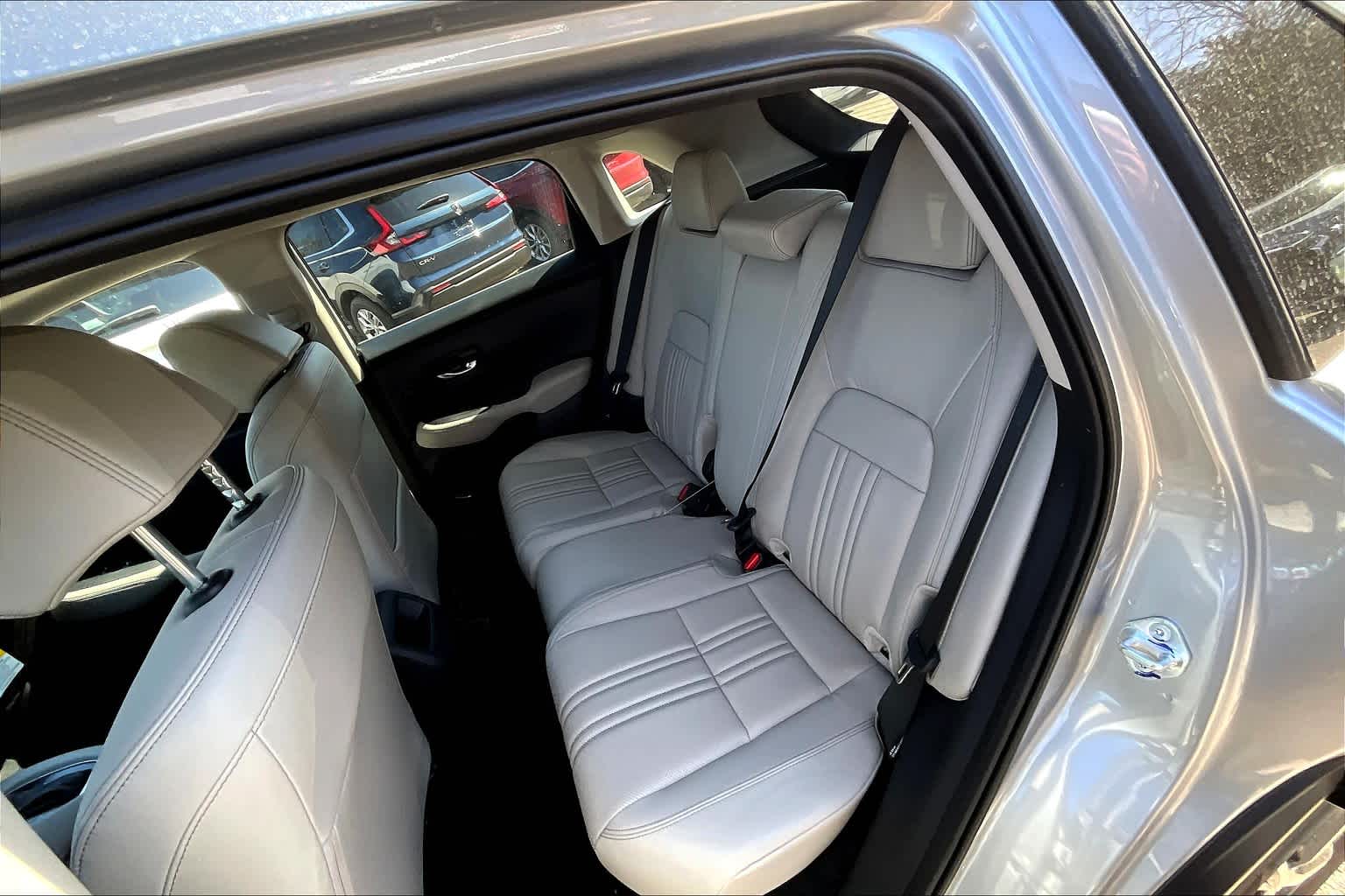 2025 Honda HR-V EX-L - Photo 15