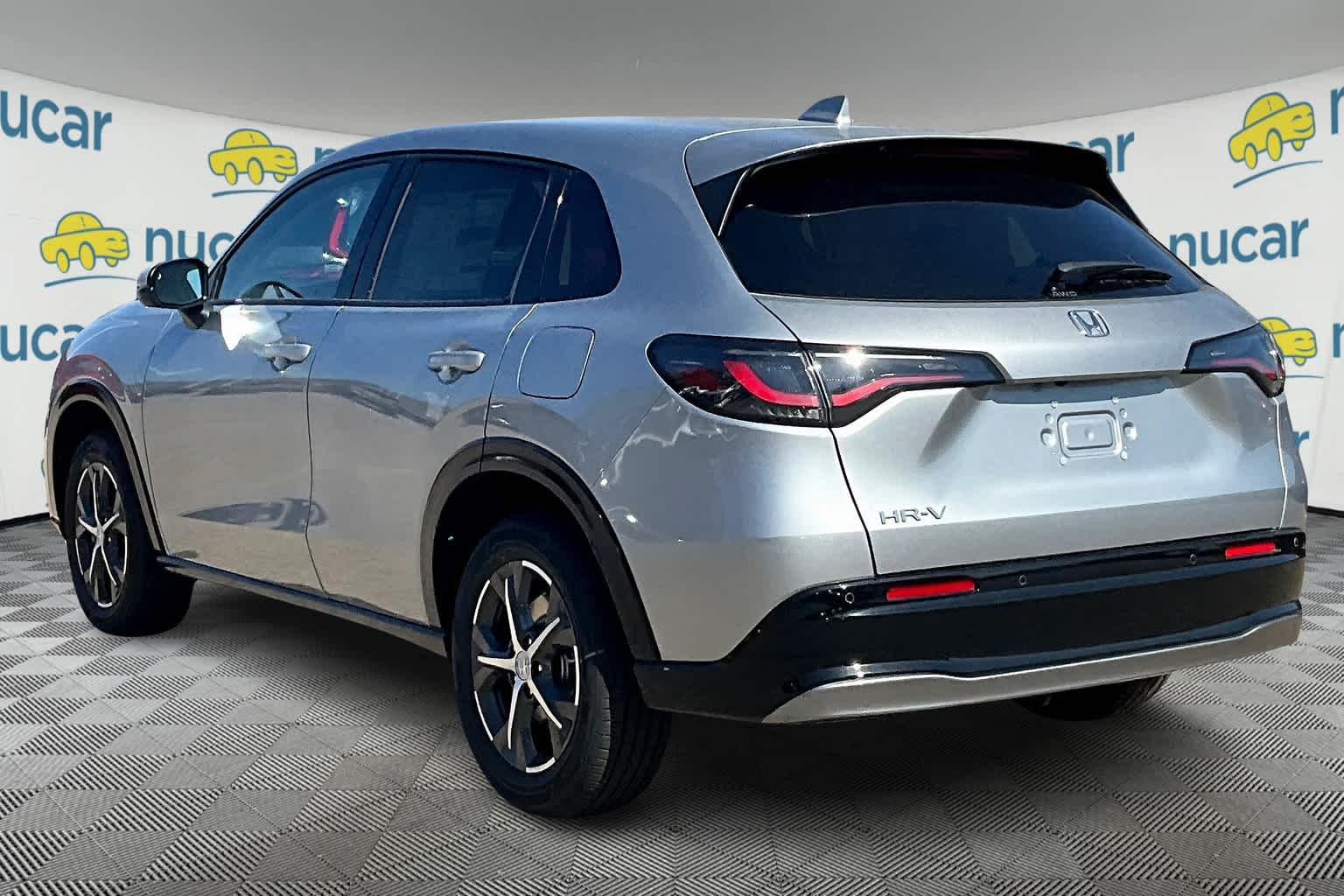 2025 Honda HR-V EX-L - Photo 5