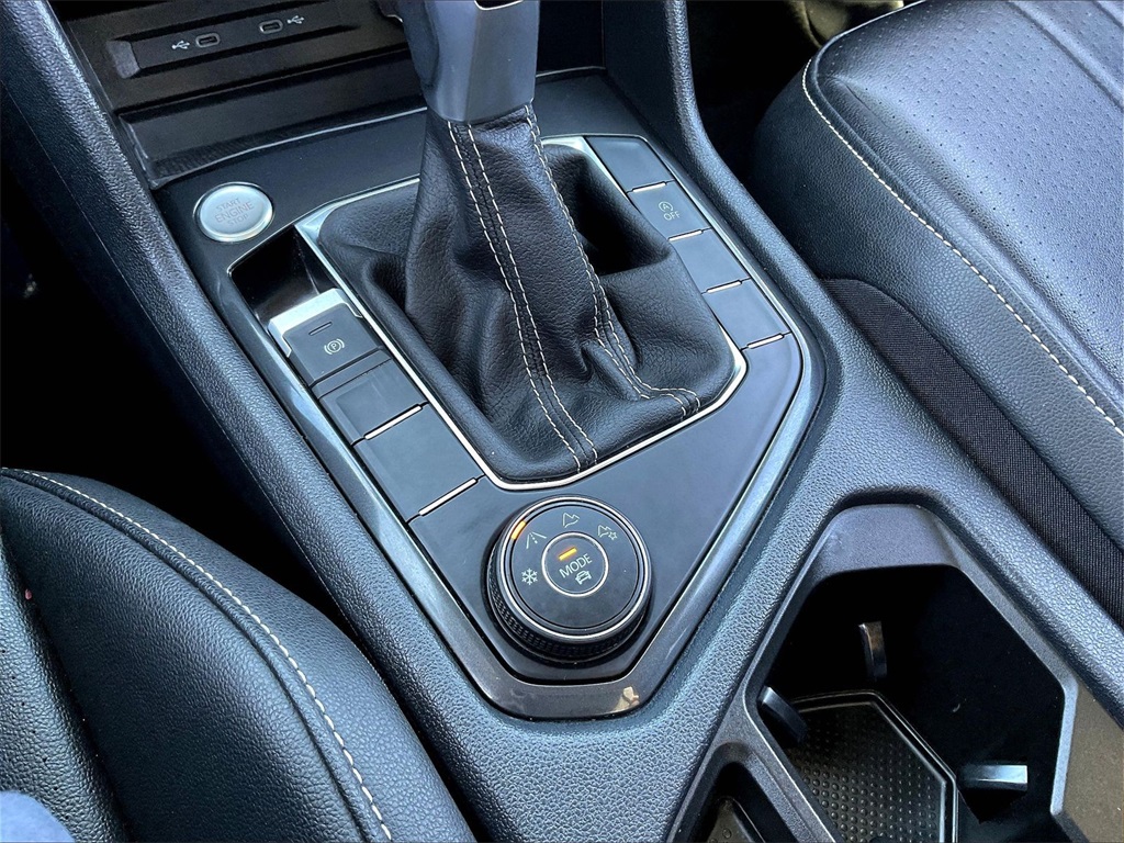 2024 Volkswagen Tiguan 2.0T SE - Photo 32