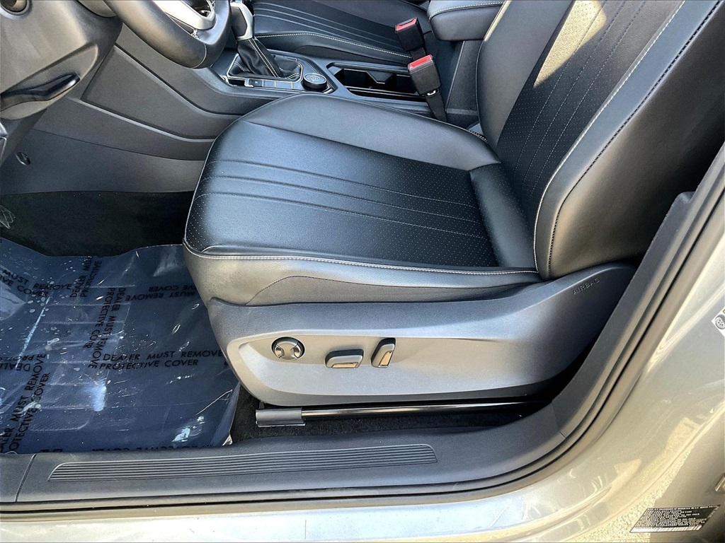 2024 Volkswagen Tiguan 2.0T SE - Photo 33