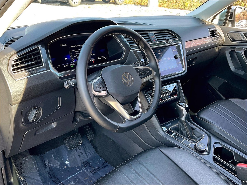 2024 Volkswagen Tiguan 2.0T SE - Photo 8