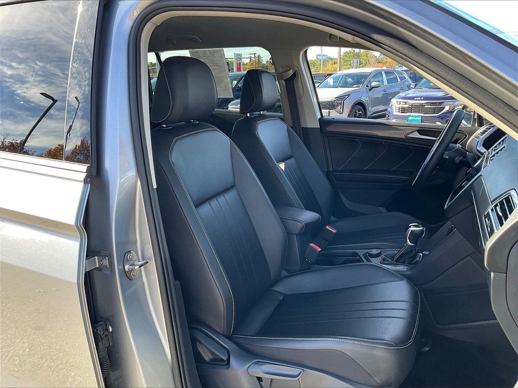 2024 Volkswagen Tiguan 2.0T SE - Photo 10