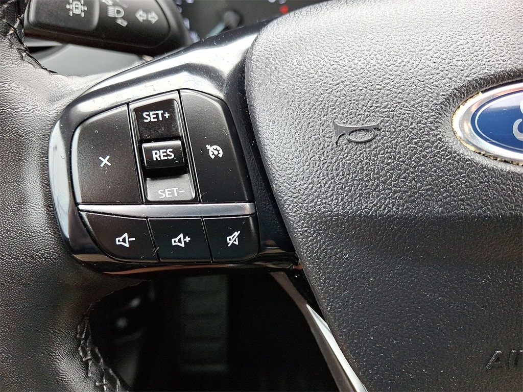 2021 Ford Escape SEL - Photo 19
