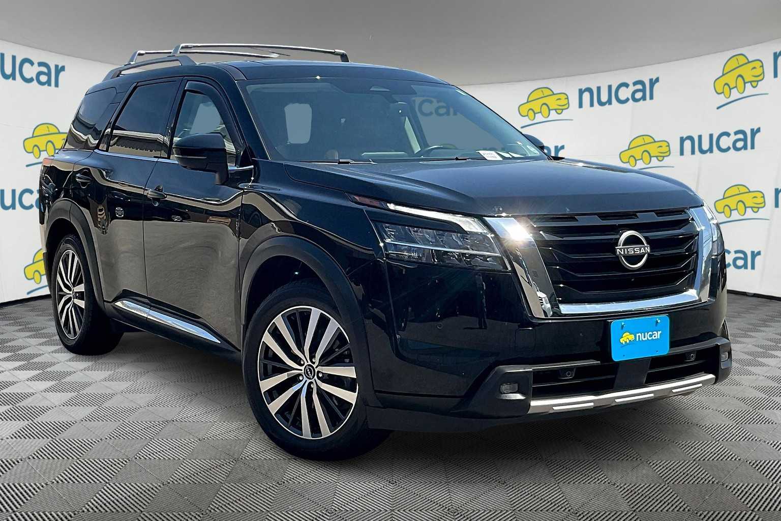 2022 Nissan Pathfinder Platinum