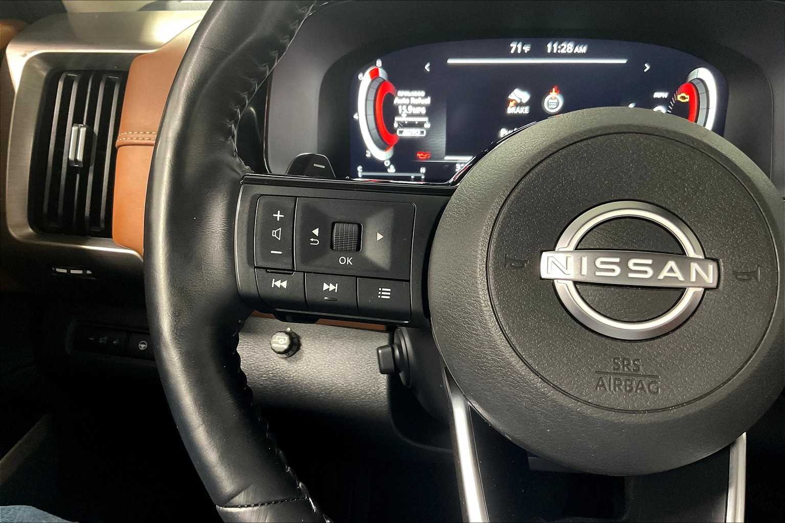 2022 Nissan Pathfinder Platinum - Photo 24