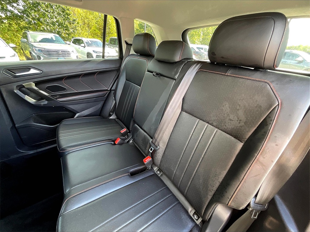 2024 Volkswagen Tiguan 2.0T Wolfsburg Edition - Photo 14