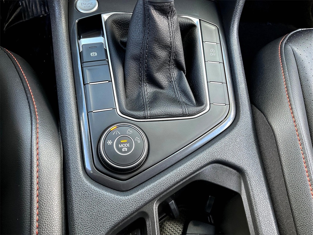2024 Volkswagen Tiguan 2.0T Wolfsburg Edition - Photo 31