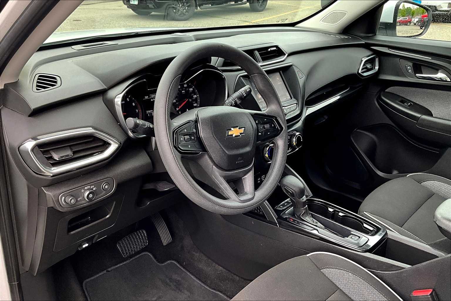 2023 Chevrolet TrailBlazer LT - Photo 8