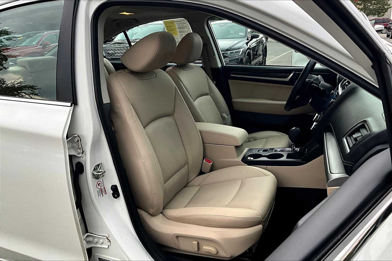2018 Subaru Legacy Limited - Photo 11