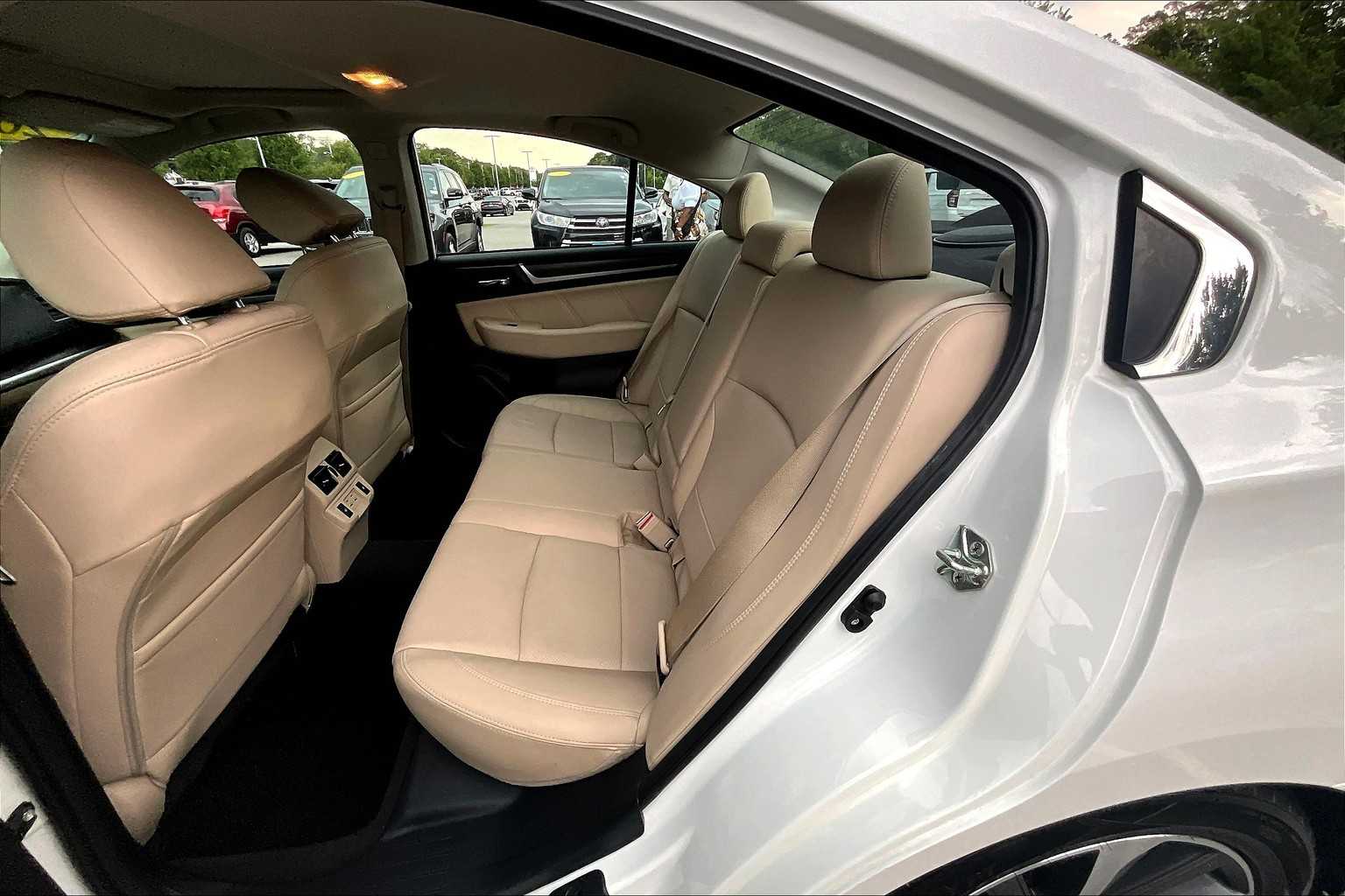 2018 Subaru Legacy Limited - Photo 15