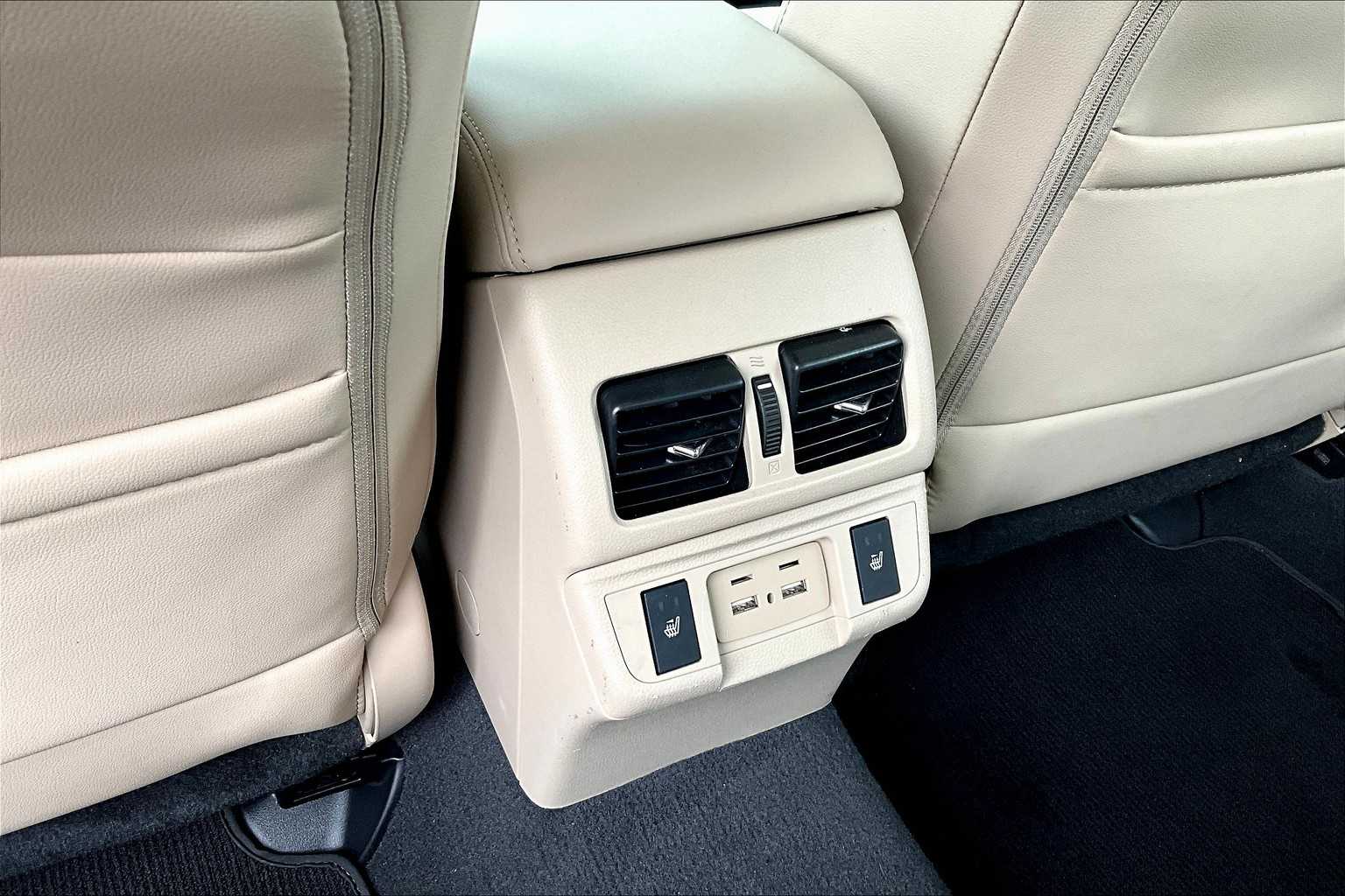2018 Subaru Legacy Limited - Photo 28