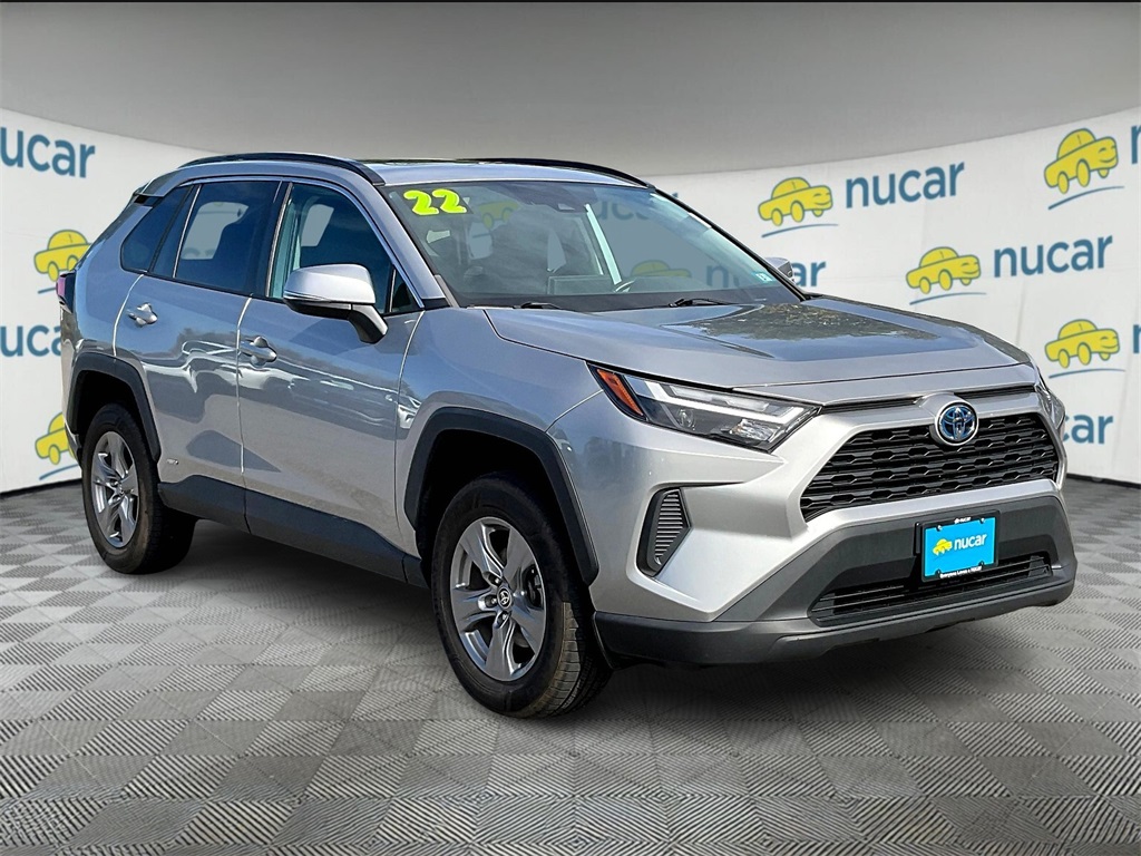2022 Toyota RAV4 Hybrid XLE