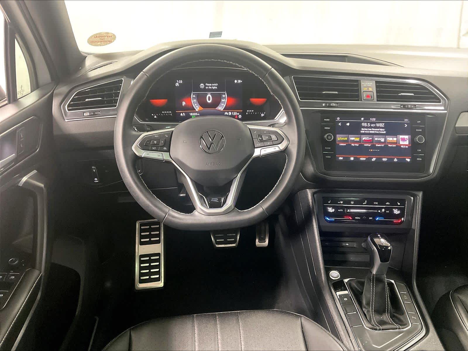 2023 Volkswagen Tiguan SE R-Line Black - Photo 18