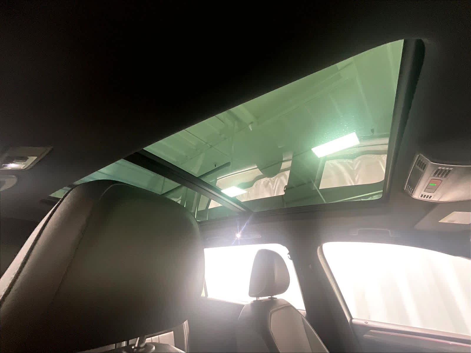 2023 Volkswagen Tiguan SE R-Line Black - Photo 23