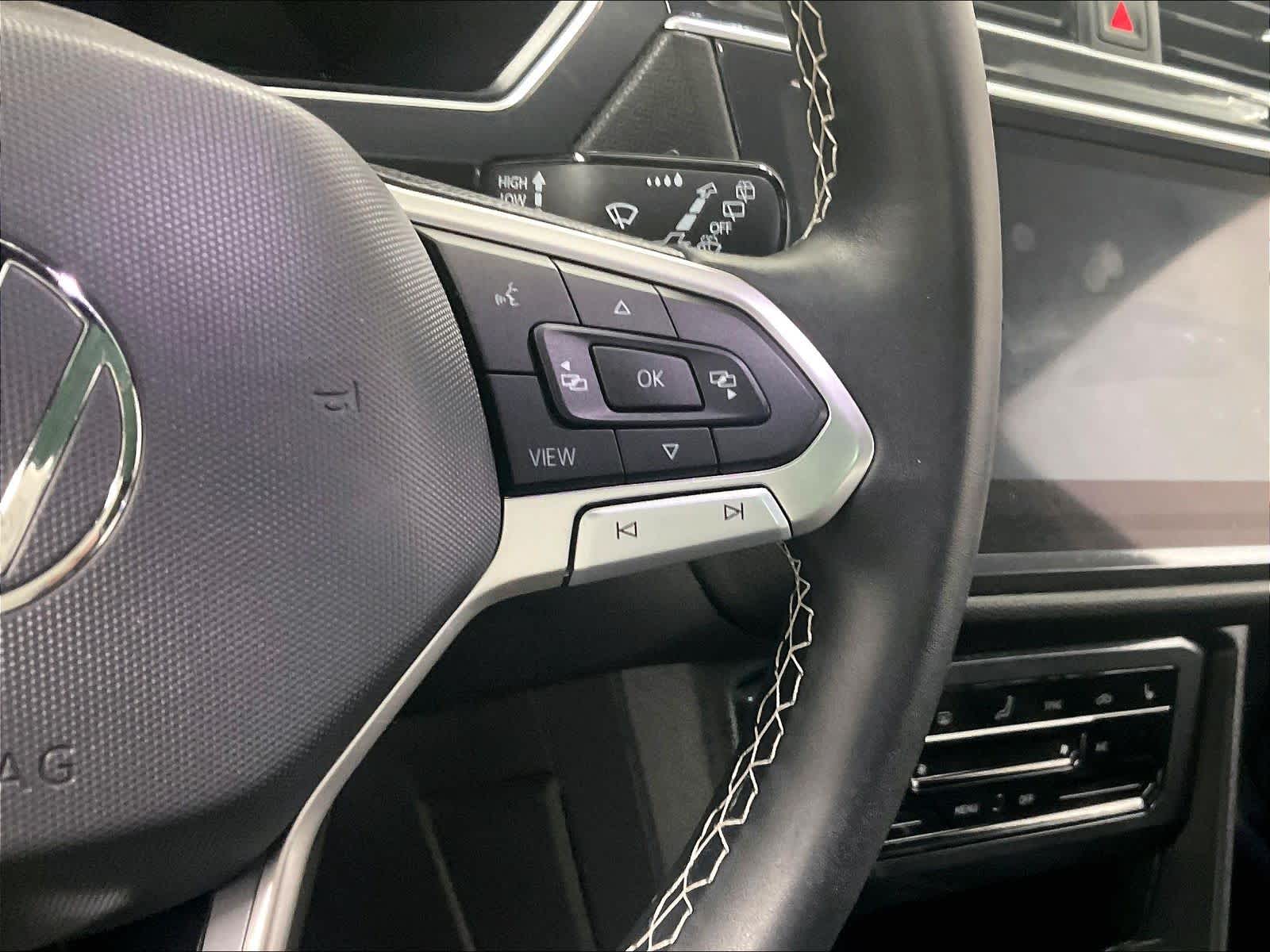 2023 Volkswagen Tiguan SE R-Line Black - Photo 25