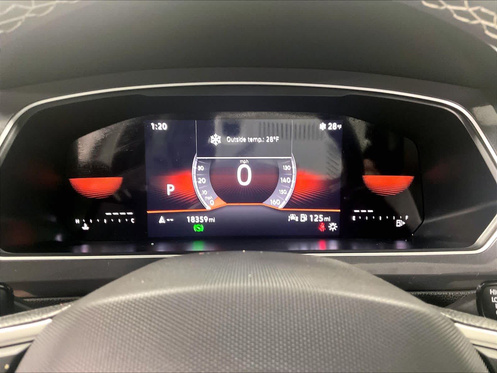 2023 Volkswagen Tiguan SE R-Line Black - Photo 26