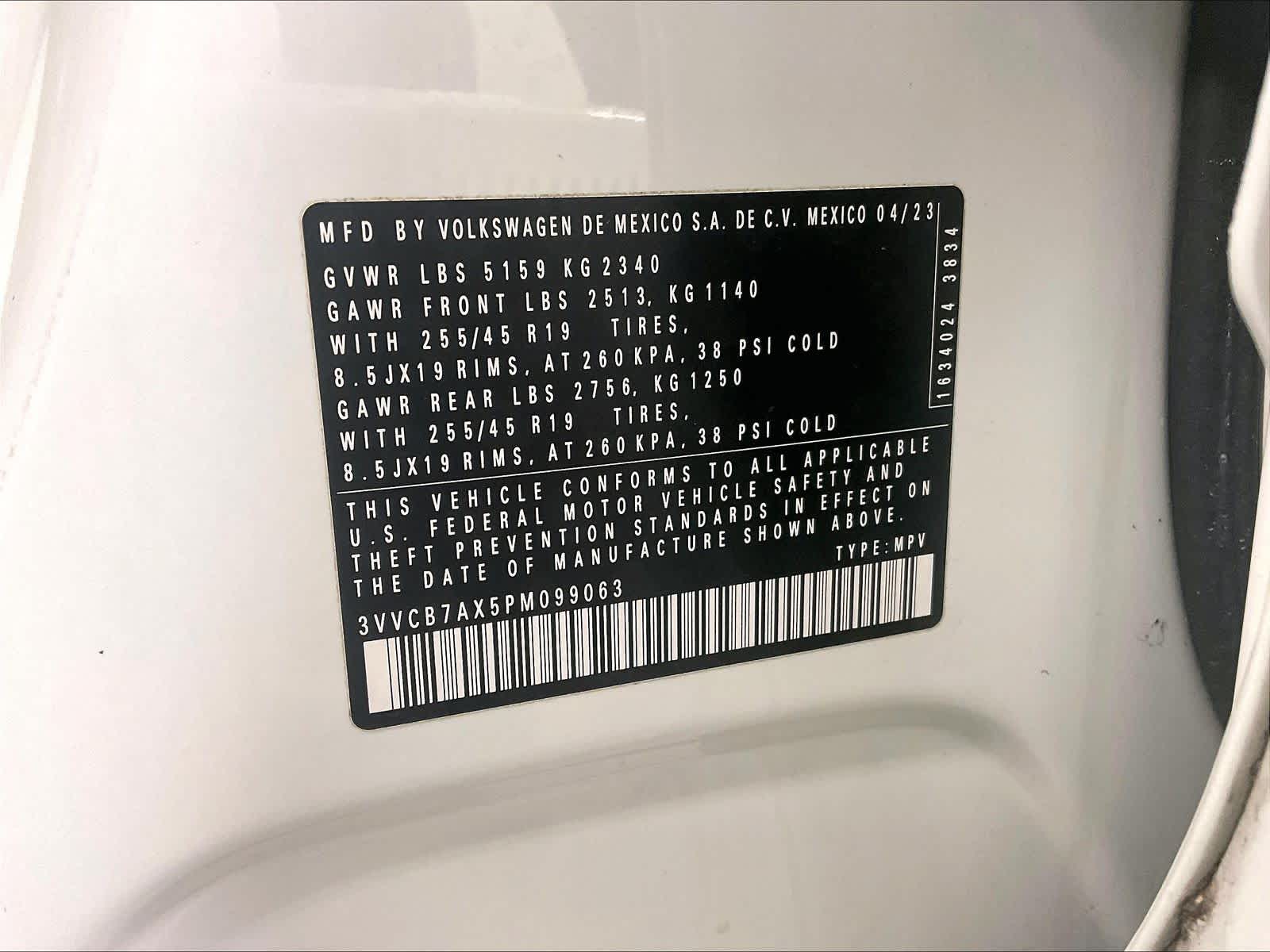 2023 Volkswagen Tiguan SE R-Line Black - Photo 37