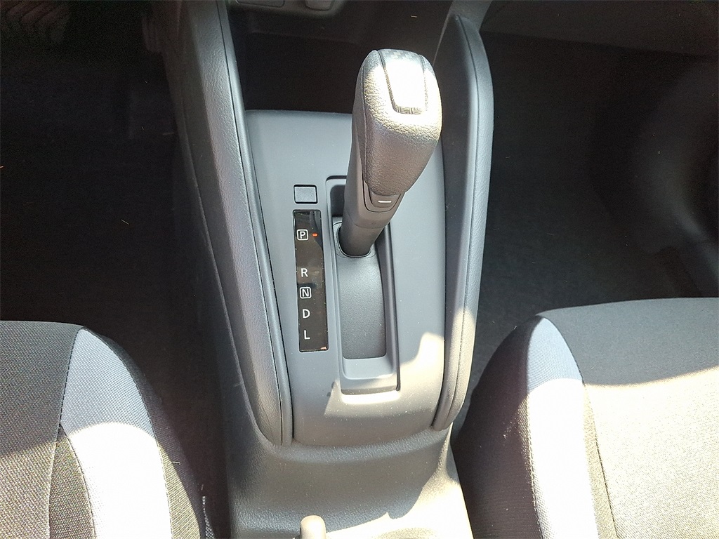2025 Nissan Versa 1.6 S - Photo 10