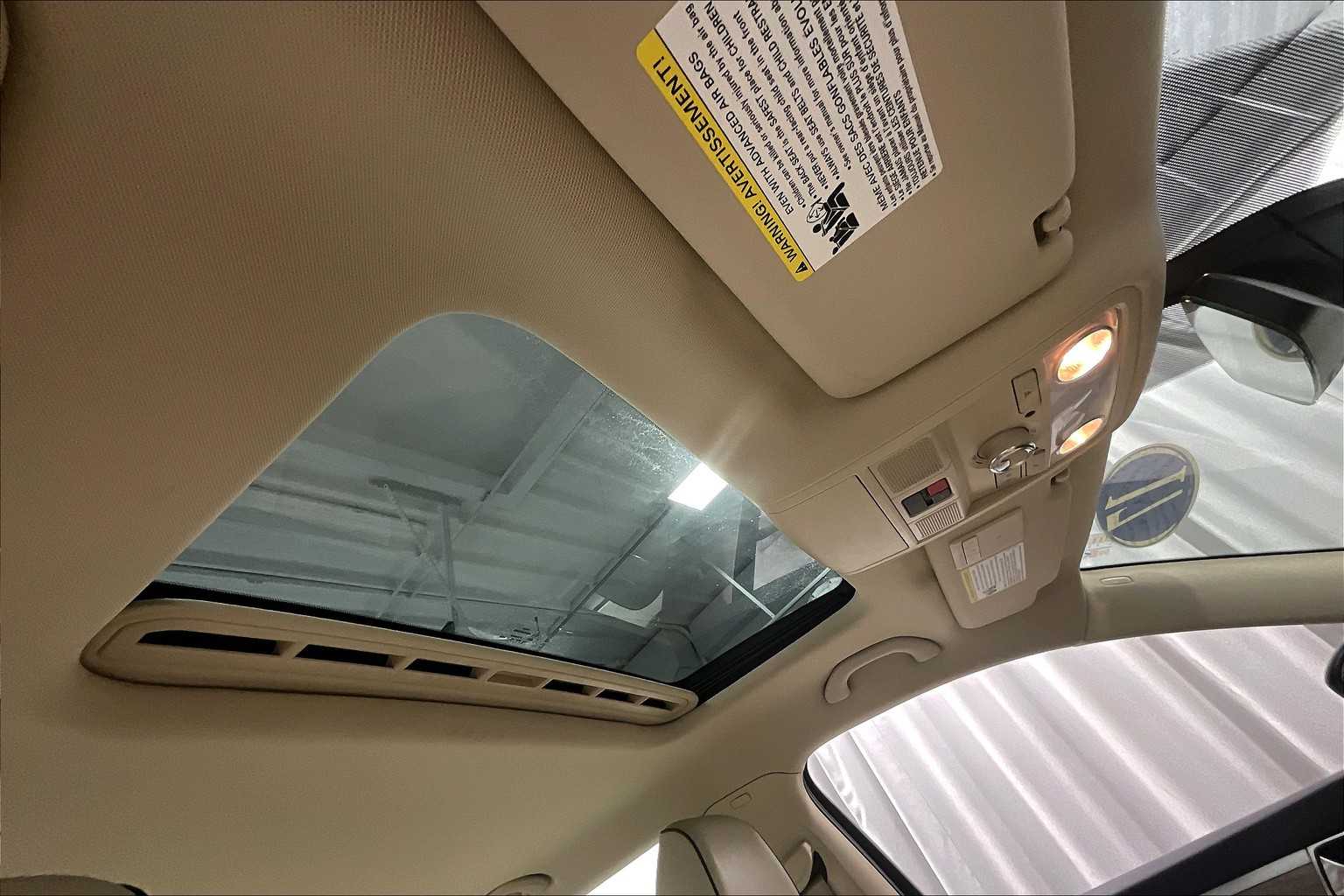 2017 Volkswagen Passat 1.8T SE w/Technology - Photo 22