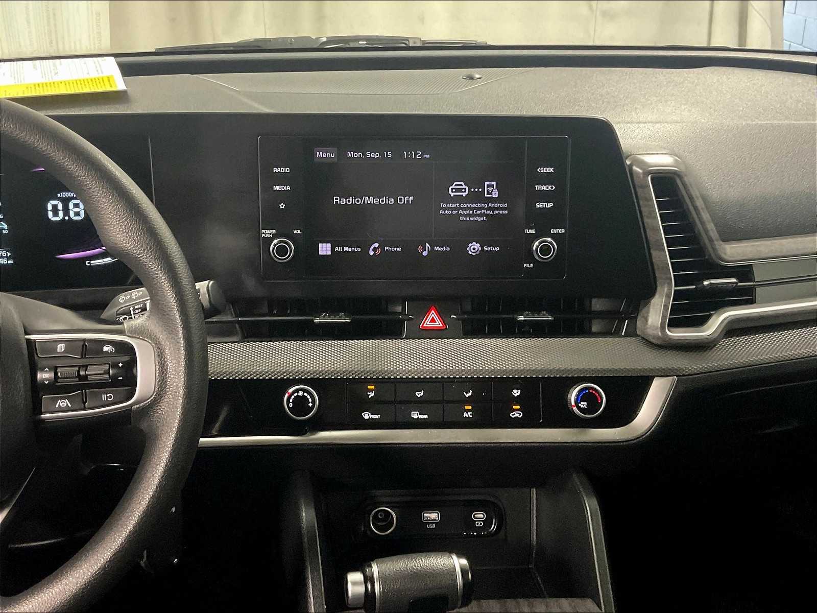 2023 Kia Sportage LX - Photo 18