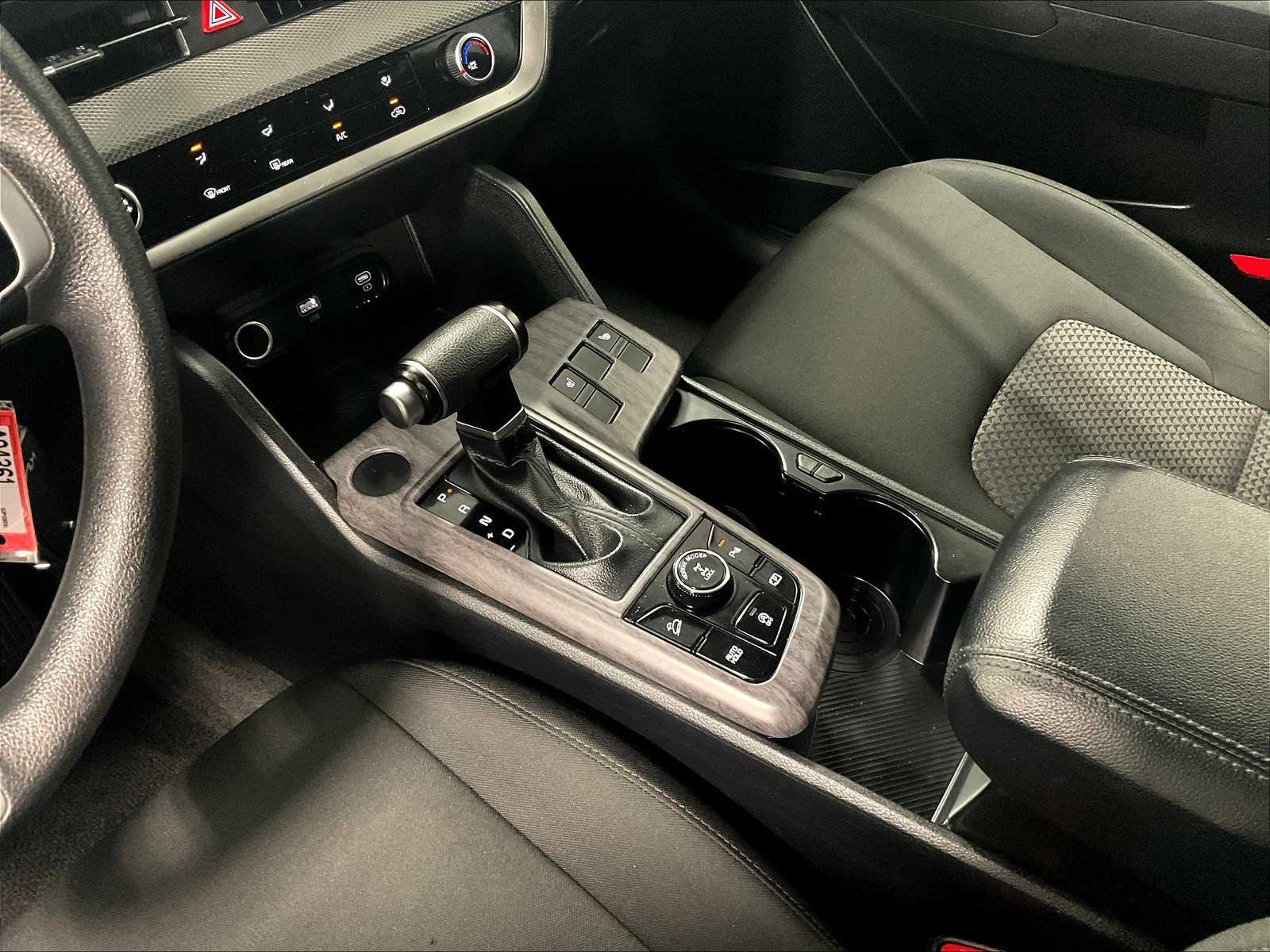 2023 Kia Sportage LX - Photo 20