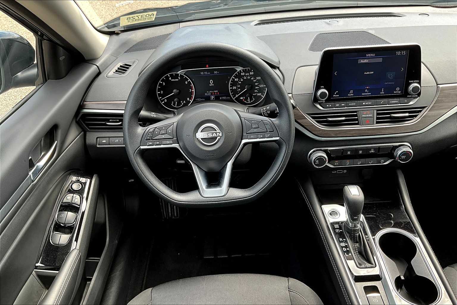 2023 Nissan Altima 2.5 SV - Photo 17