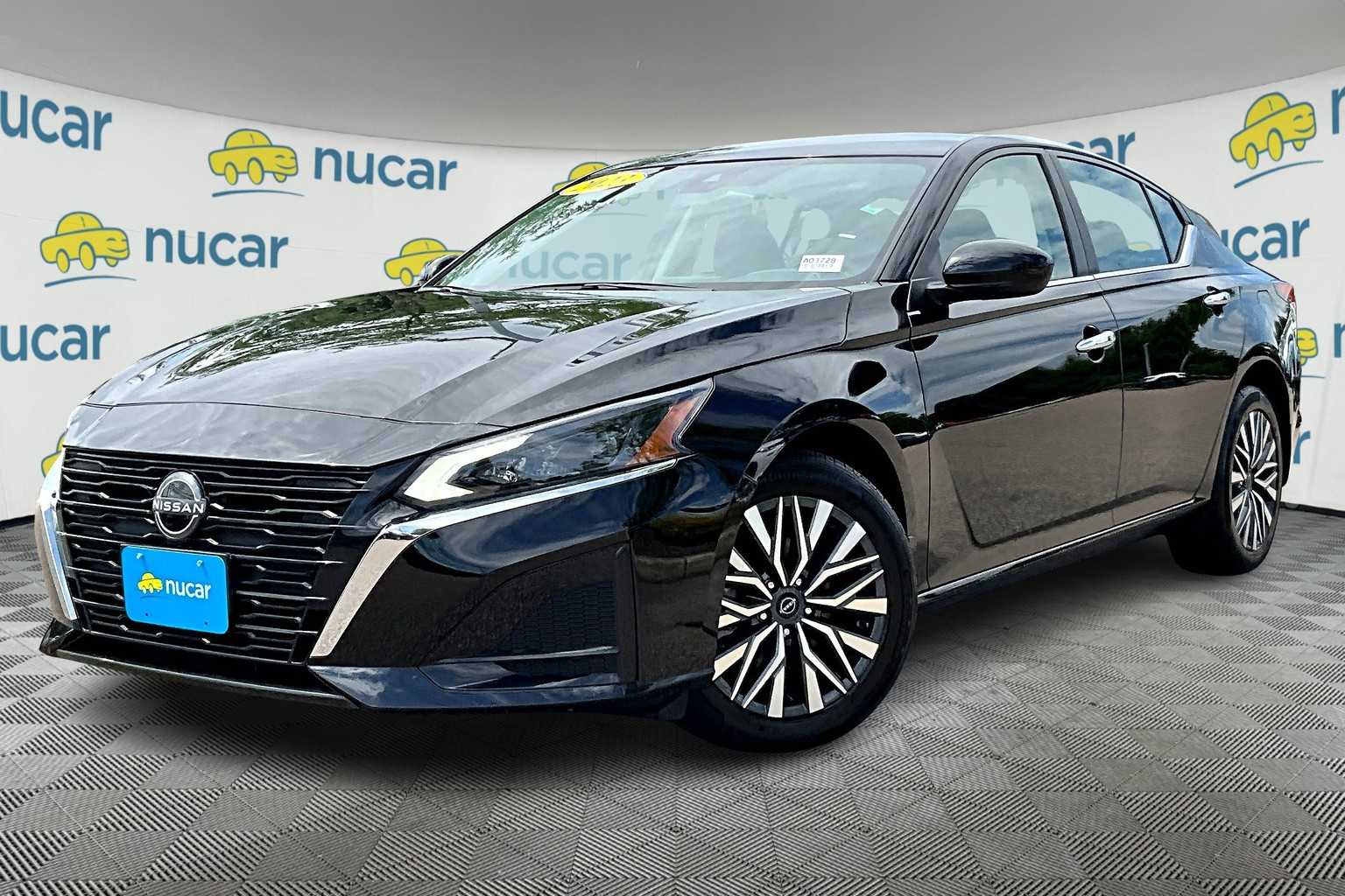2023 Nissan Altima 2.5 SV - Photo 3