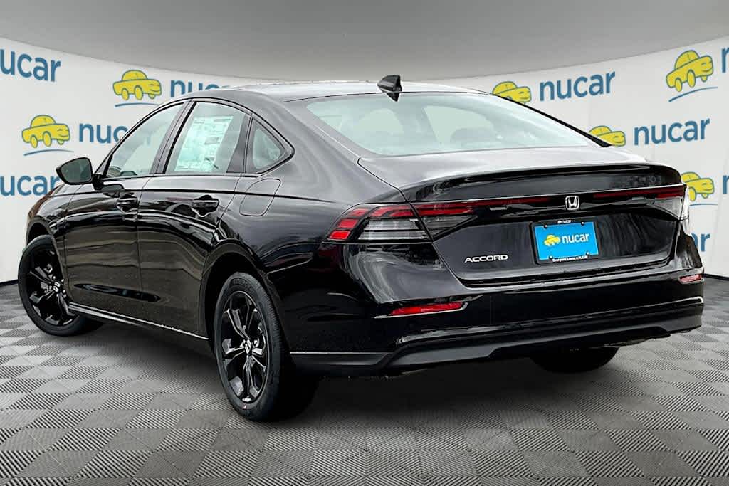 2025 Honda Accord SE - Photo 5