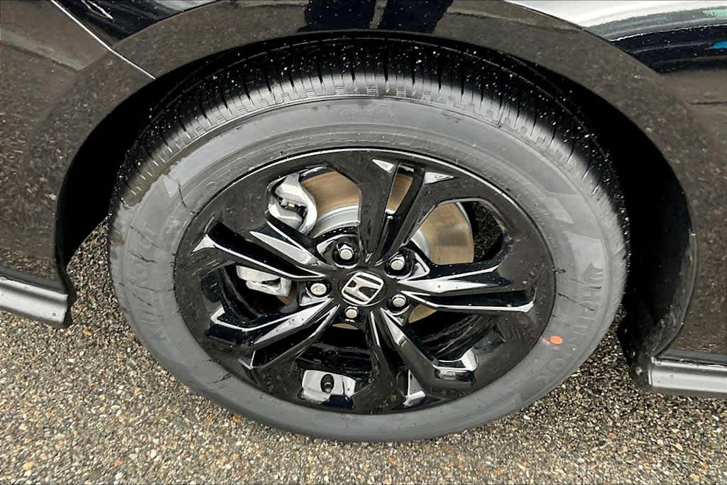 2025 Honda Accord SE - Photo 8