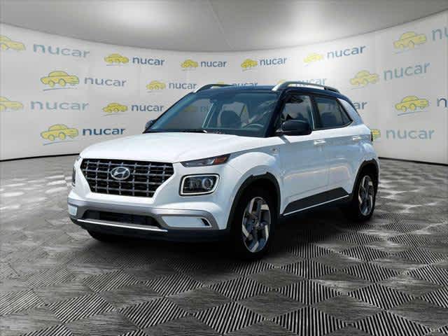 2025 Hyundai Venue Limited - Photo 4