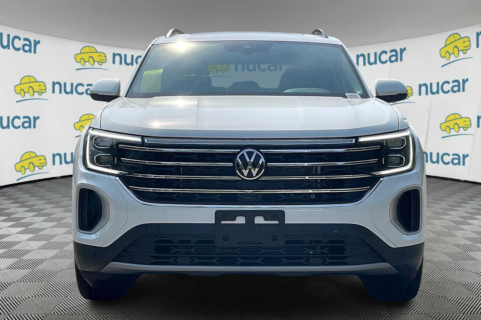 2025 Volkswagen Atlas 2.0T SE w/Technology - Photo 3