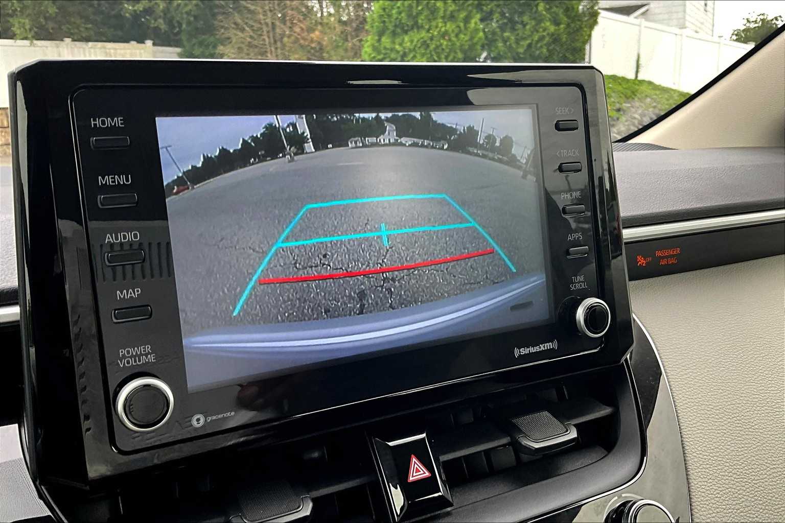2022 Toyota Corolla LE - Photo 19