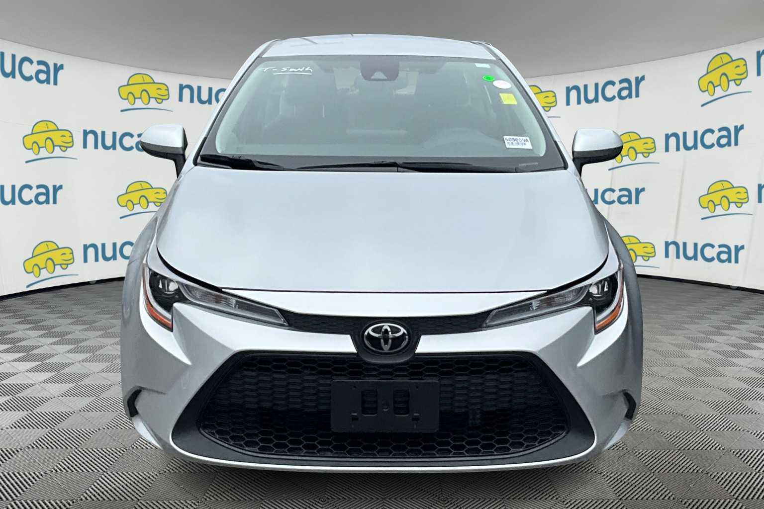 2022 Toyota Corolla LE - Photo 2
