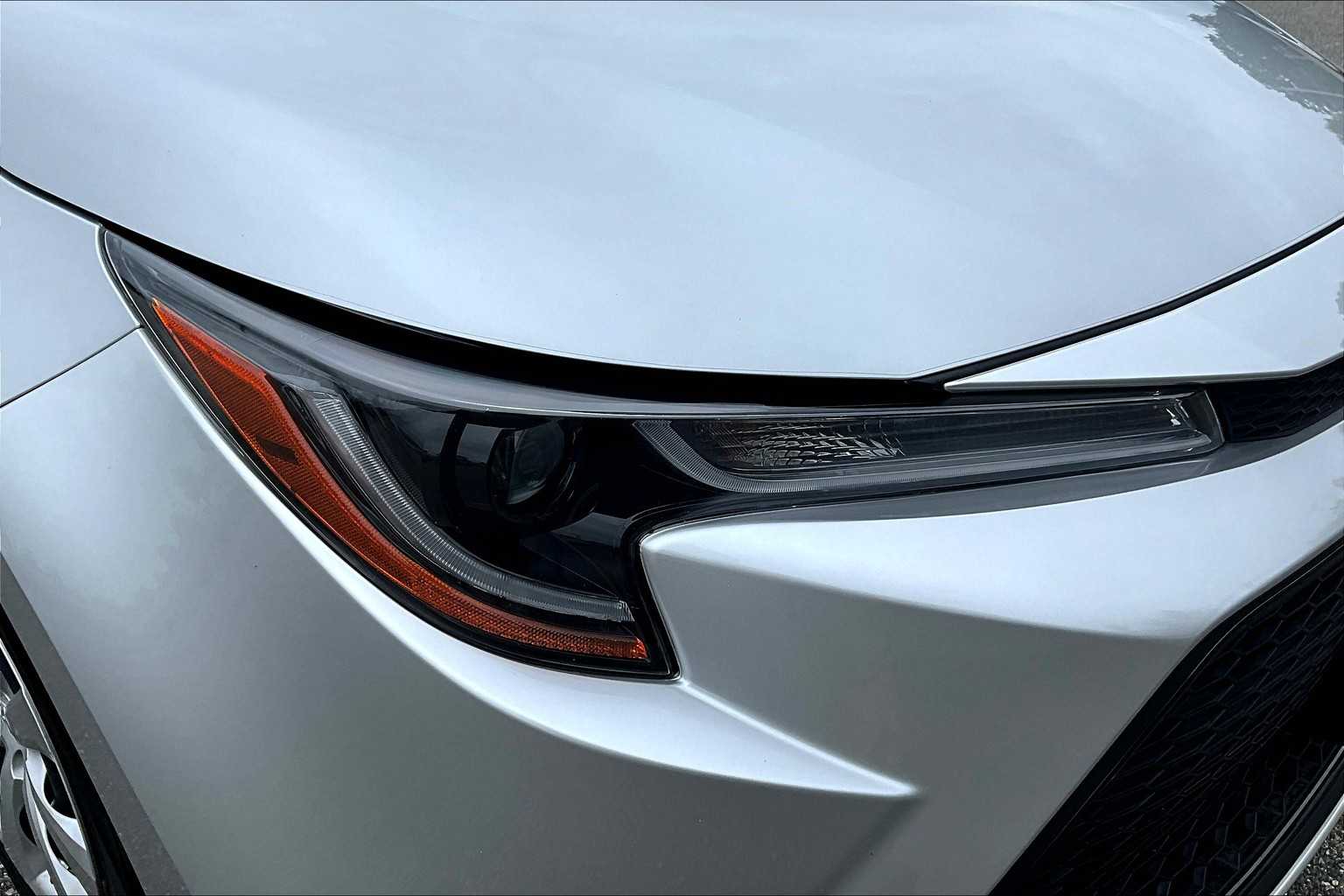 2022 Toyota Corolla LE - Photo 32