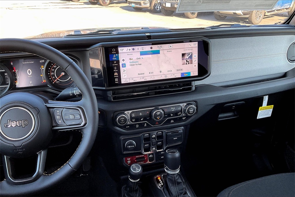 2025 Jeep Gladiator Willys - Photo 13