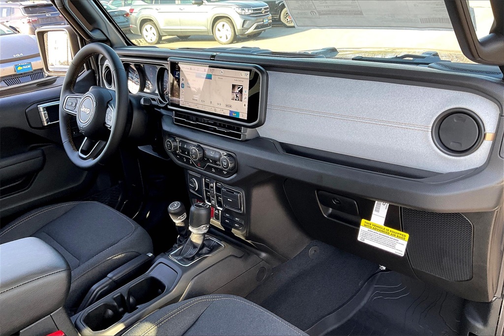 2025 Jeep Gladiator Willys - Photo 10