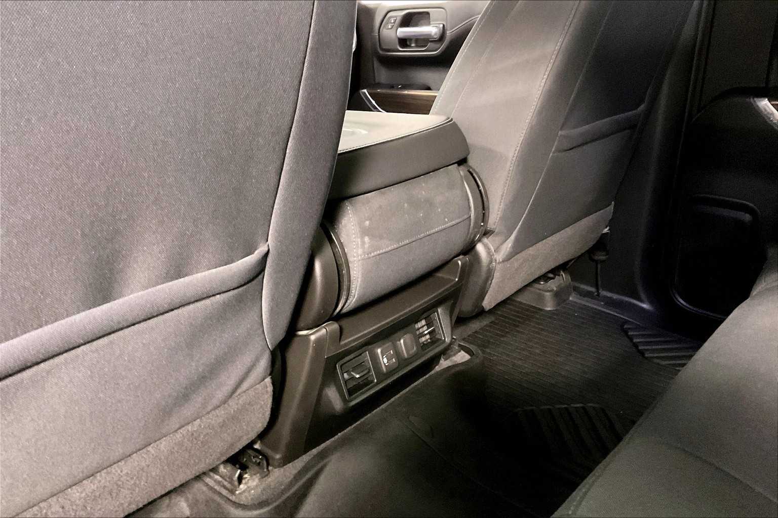 2020 Chevrolet Silverado 1500 LT Trail Boss - Photo 27