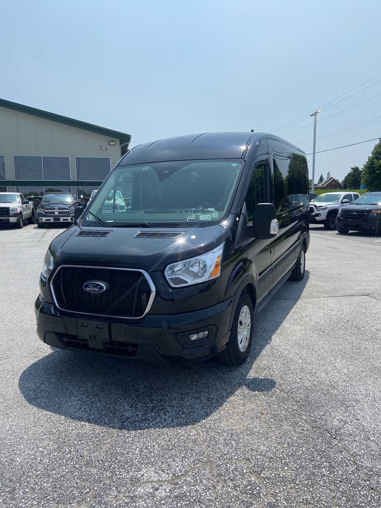 2022 Ford Transit-350 XLT - Photo 2