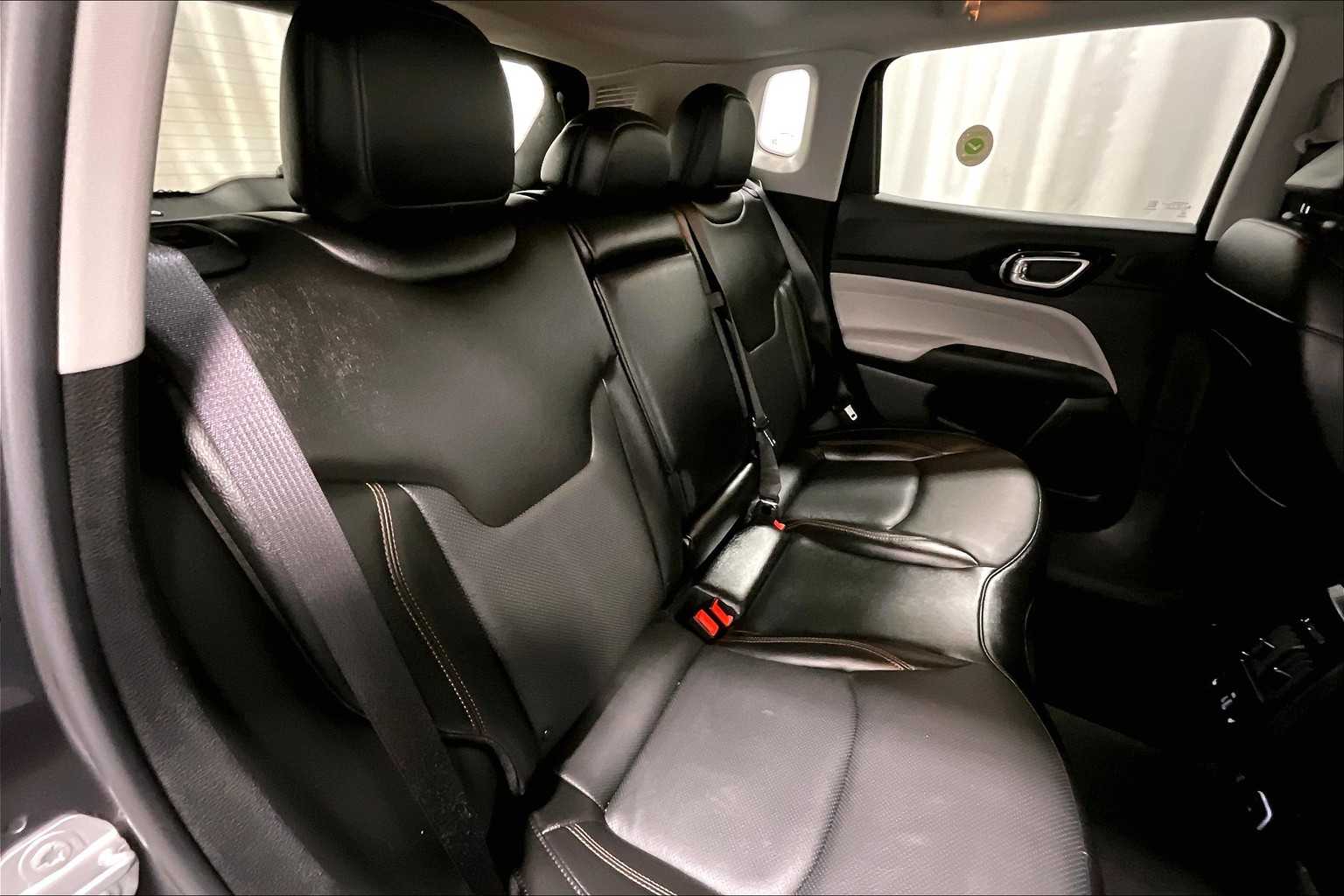 2022 Jeep Compass Limited - Photo 16