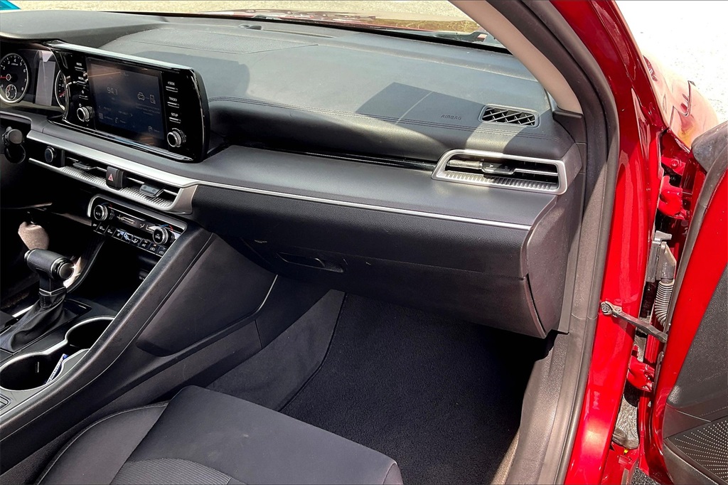 2021 Kia K5 LXS - Photo 12
