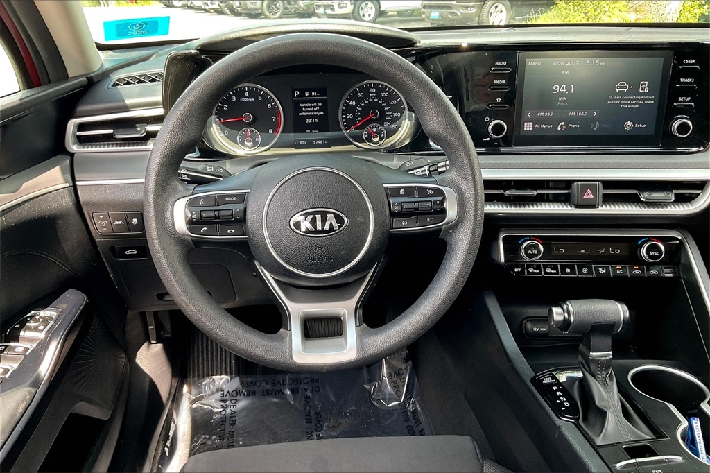 2021 Kia K5 LXS - Photo 16