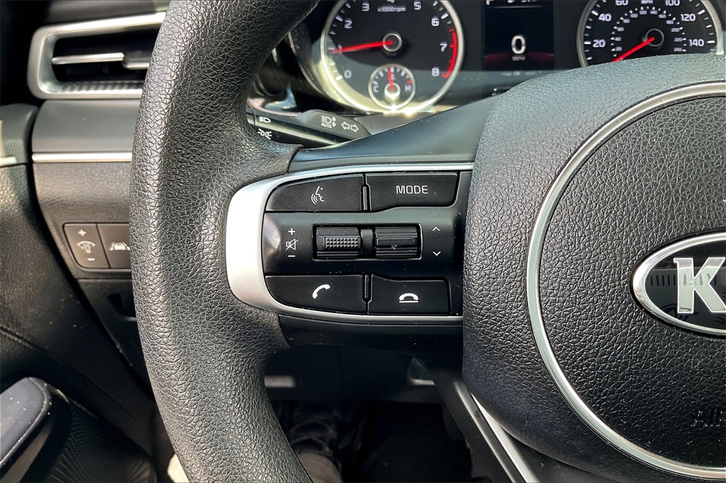2021 Kia K5 LXS - Photo 21