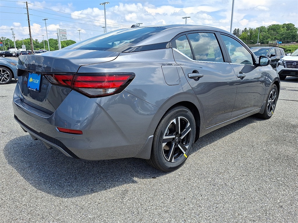 2025 Nissan Sentra SV - Photo 4