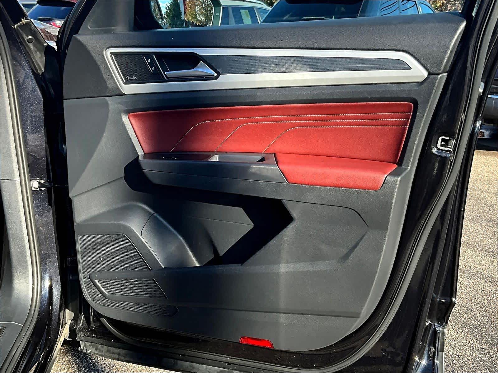 2021 Volkswagen Atlas Cross Sport 3.6L V6 SEL Premium - Photo 12