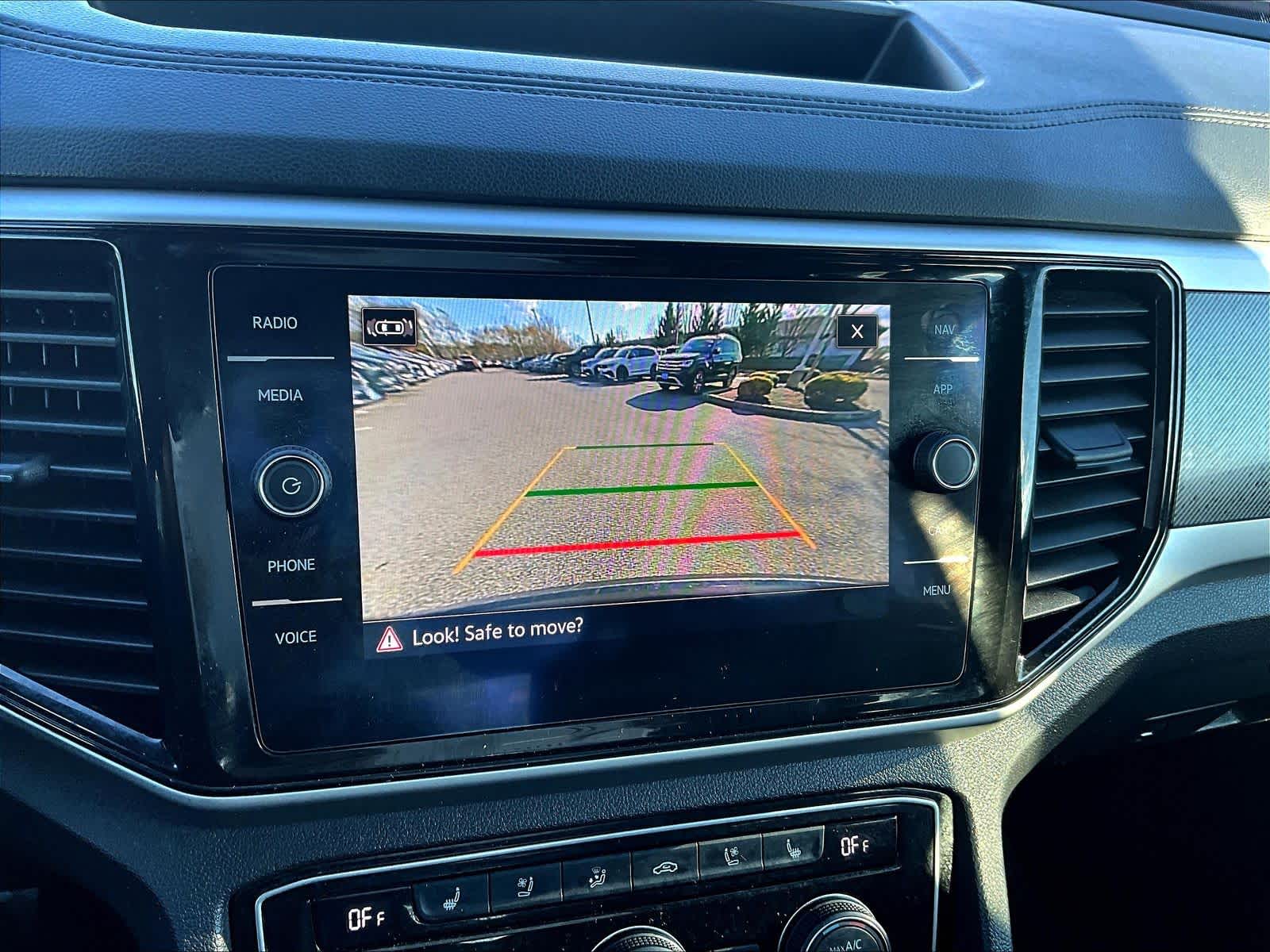 2021 Volkswagen Atlas Cross Sport 3.6L V6 SEL Premium - Photo 19