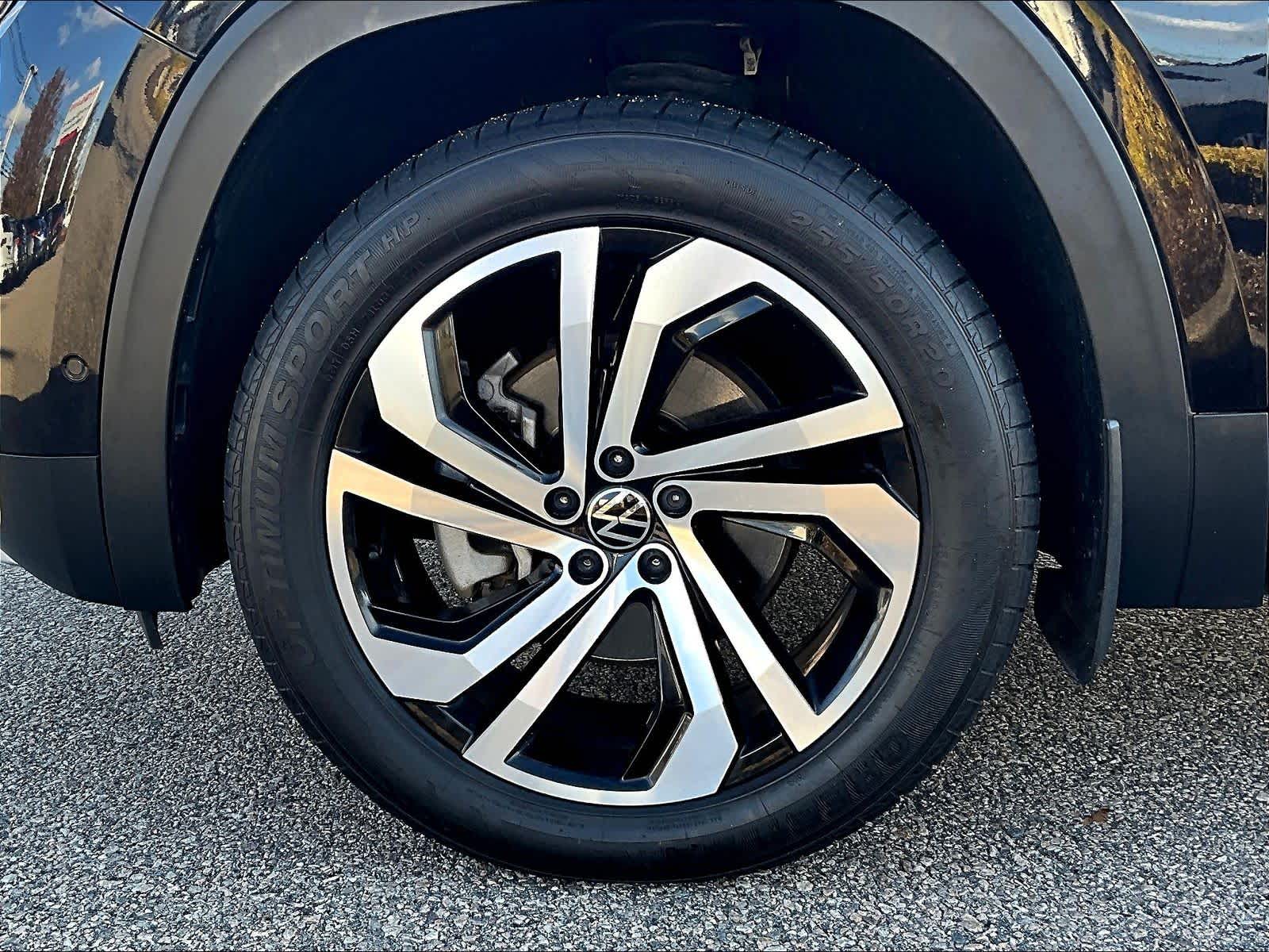 2021 Volkswagen Atlas Cross Sport 3.6L V6 SEL Premium - Photo 7