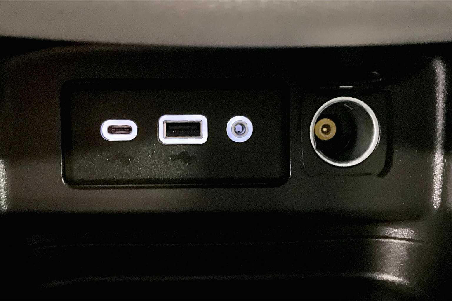 2022 Chevrolet Equinox LS - Photo 27