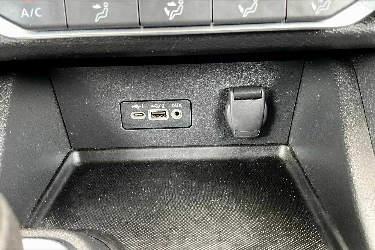 2022 Nissan Sentra SV - Photo 25
